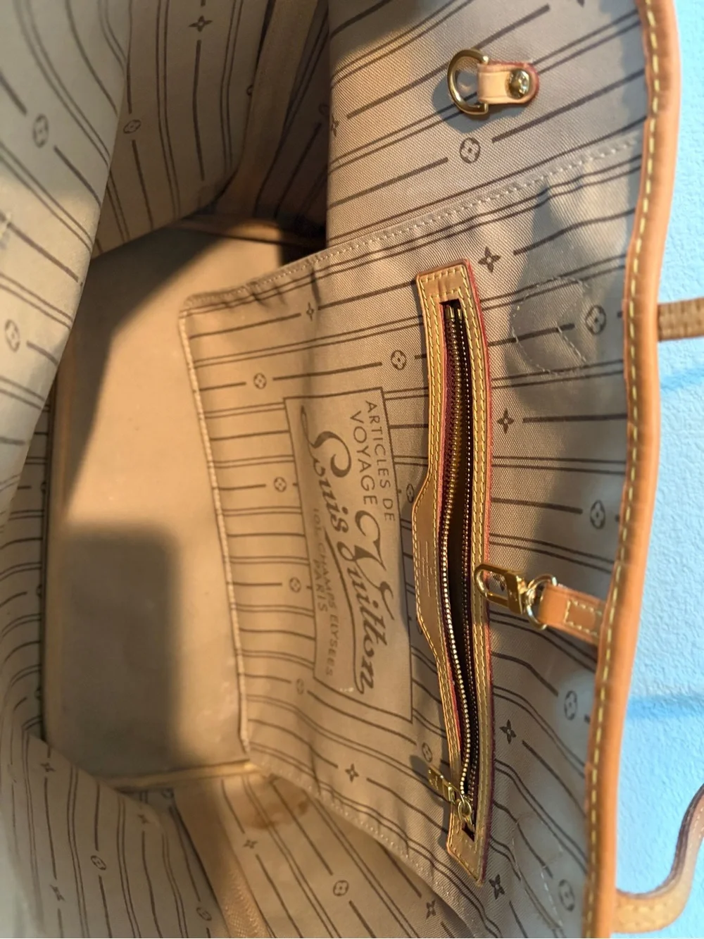 AUTHENTIC Louis Vuitton Monogram MM Neverfull